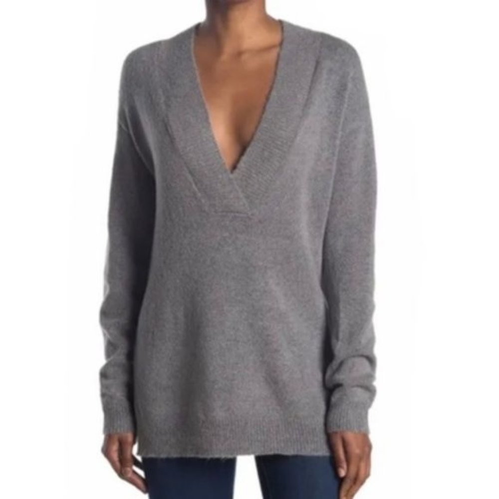 RDI Deep V-Neck Tunic Knit Split Hem Sweater NWT